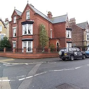 Guest house The Hollies